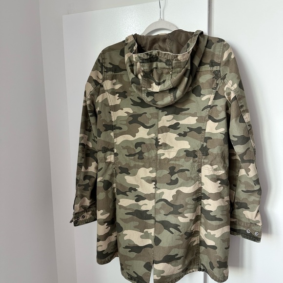 Levis jacket - Picture 2 of 3